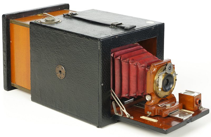 c.1898 Bullard Folding Magazine Camera, Series B