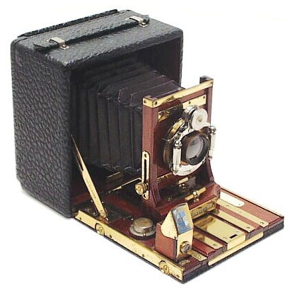 4x5 Century Grand with bear-skin grained leather.